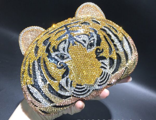 Mandy - Crystal Tiger Head Shaped Evening Clutch - Image 2